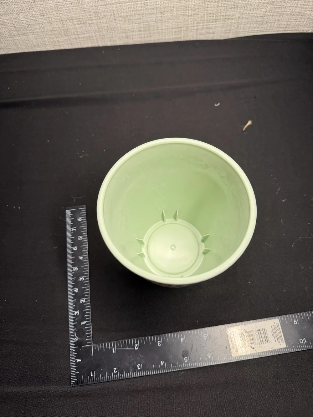 Light Green Decorative Plant Pot - Home Accents